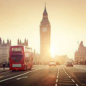 Прямые поставки брендовой одежды из Европы в Великом Новгороде и Новгородской области